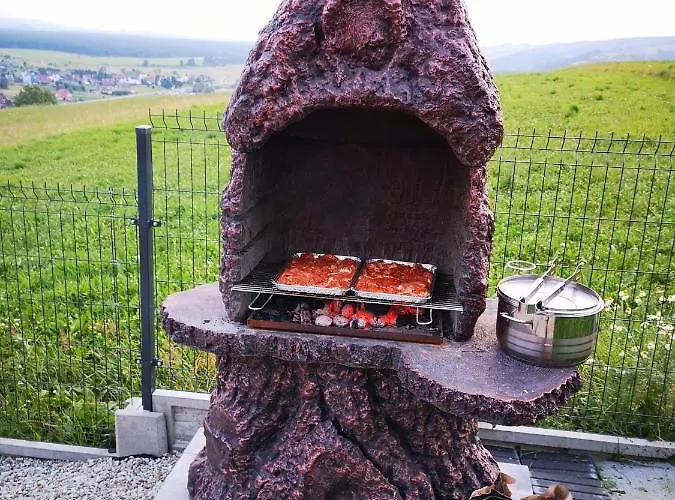 W Górach I Nad Jeziorem Czorsztyńskim *